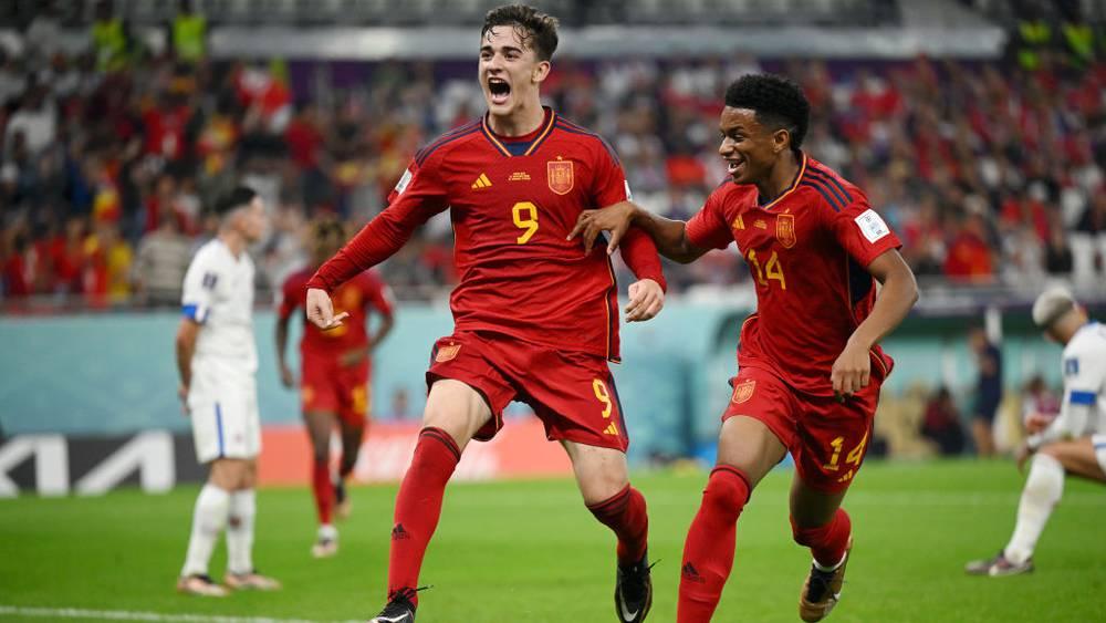 كأس العالم/ إسبانيا تُعلن عن نفسها بسباعية نظيفة في شباك كوستاريكا