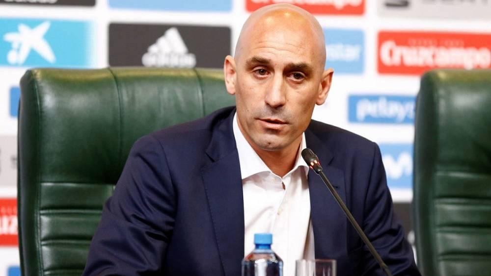 رئيس الاتحاد الإسباني: "الخسارة أمام اليابان كانت ضربة قوية لنا والآن نفكر في الوصول لنهائي كأس العالم"