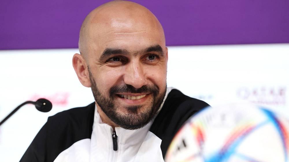 الركراكي: "اليابان استحوذت على الكرة بنسبة 17% أمام إسبانيا وانتصرت والسعودية امتلكتها بنسبة 20% وفازت على الأرجنتين"