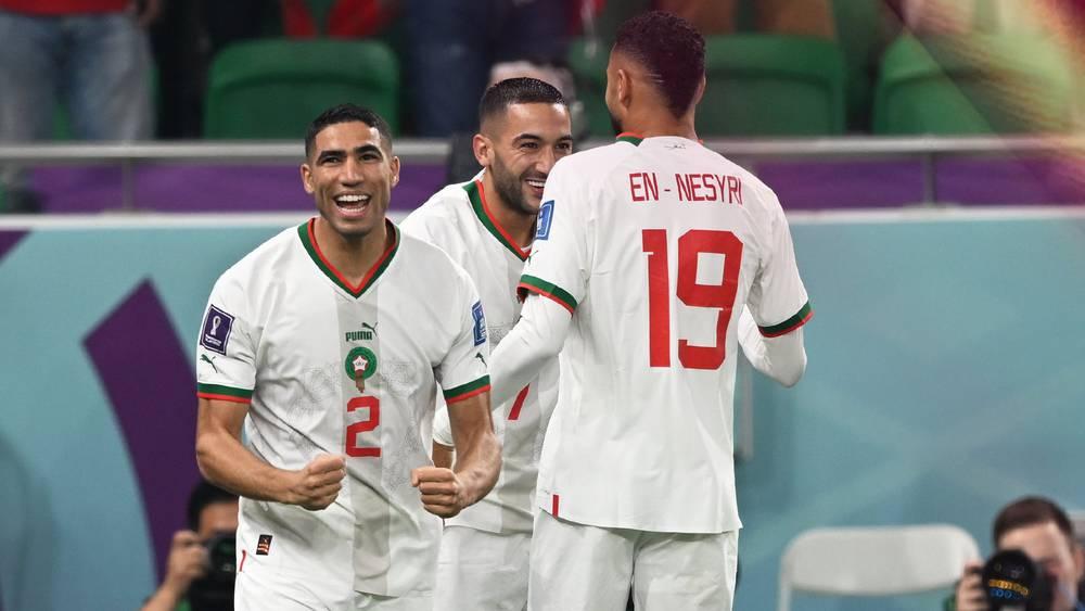 المنتخب المغربي يواجه إسبانيا وعينه على العبور إلى ربع نهائي كأس العالم لأول مرة في تاريخه