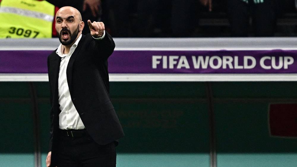 الركراكي: "رَاس لاَفُوكا تَتعني أَن رَاسي قَاسح.. كُون قْديت نْرجع اللُّور مَغنبدل وَالو واليُوم خْص يْحتارمونا حِيت حْنا من 4 الأَوائل"