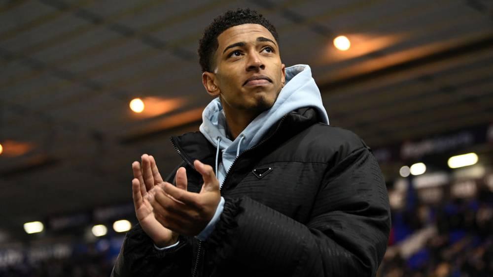 "الصن"/ جود بيلينغهام مستعد لرفض ريال مدريد وليفربول للعمل مع غوارديولا في مانشستر سيتي