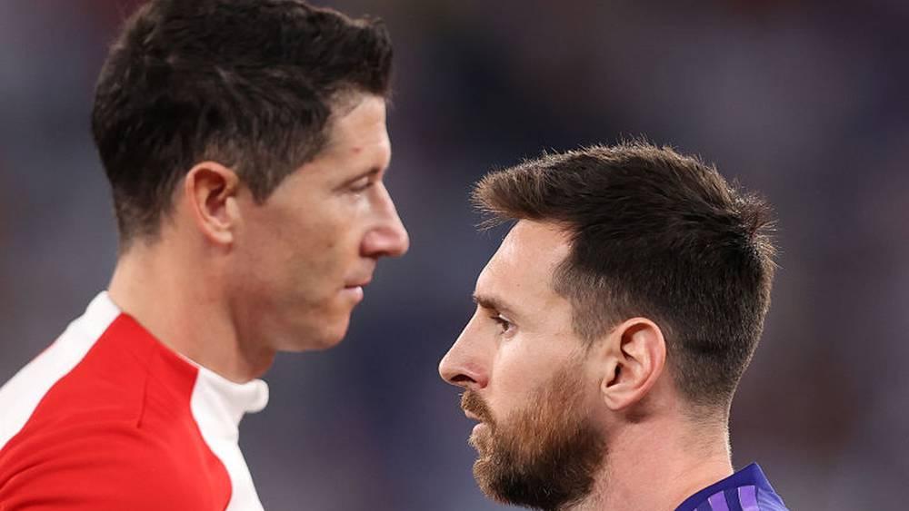 ليفاندوفسكي يرفض الكشف عن تفاصيل محادثته مع ميسي: "كان حوارًا لطيفًا ولكنه خاص بيننا"