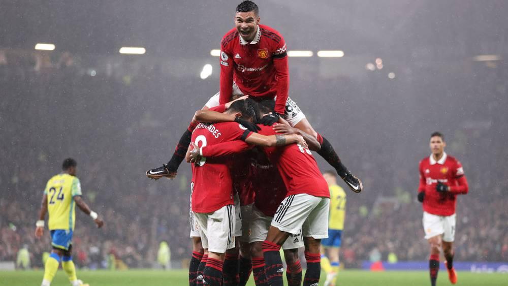 الدوري الإنجليزي/ مانشستر يونايتد يُنجز المهمة ضد نوتينغهام فورست بالفوز (3-0)