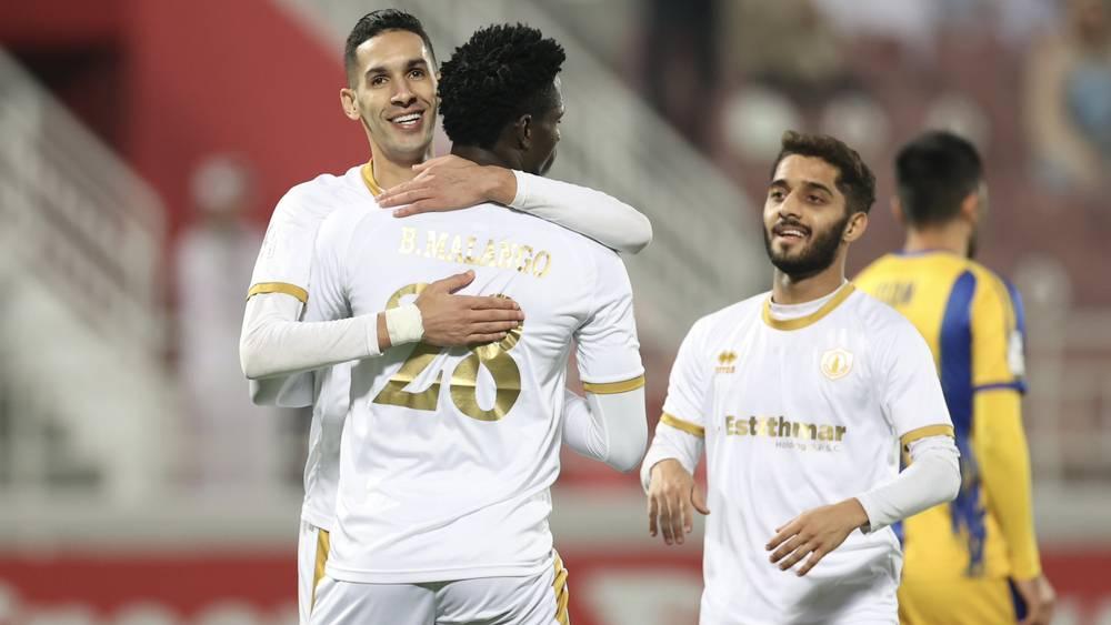مالانغو يحرز "هاتريك" ويقود قطر للفوز على الغرافة (5-0) في أولى مشاركاته مع فريقه الجديد