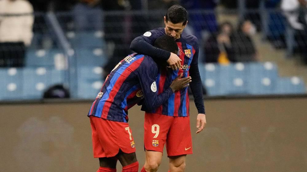 برشلونة يفوز على ريال بيتيس بركلات الترجيح ويصعد لملاقاة ريال مدريد في نهائي السوبر الإسباني