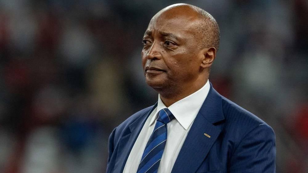 "الكاف": "سنفتح تحقيقا في تصريحات سياسية صدرت في افتتاح 'الشّان' بالجزائر.. لا مجال للانخراط في الشؤون السياسية وما حدث لا يعكس وِجهة نظرنا"