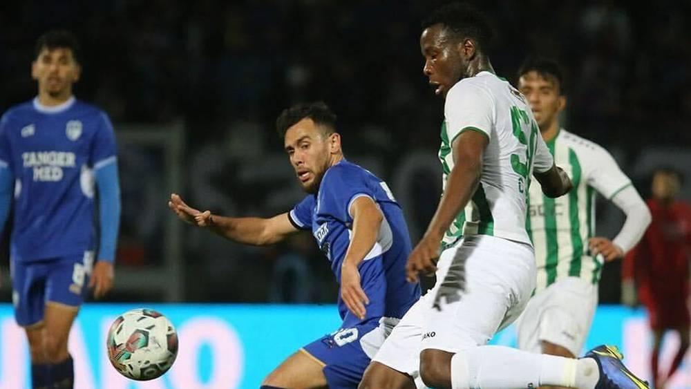 البطولة الاحترافية/ الدفاع الجديدي يحقق انتصاره الثالث تواليا بتغلبه على ا. طنجة "الجريح" (2-1)