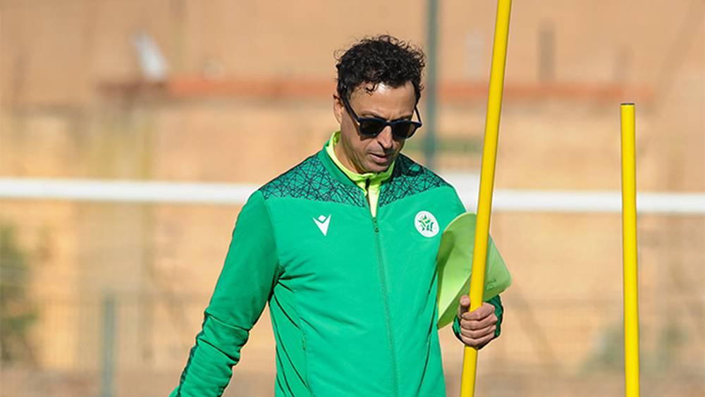 اتحاد طنجة يتوصل إلى اتفاق مع الإطار الوطني هلال الطير لقيادة الفريق