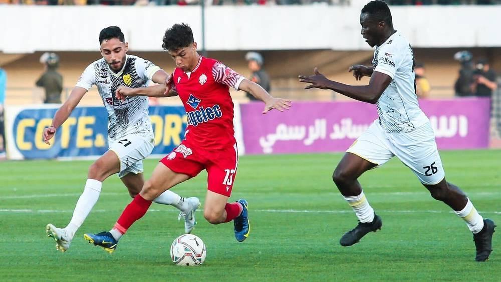 الوداد يطرح تذاكر مواجهته أمام المغرب الفاسي انطلاقا من يومه الأحد ويحدد ثمنها ما بين 30 و700 درهما