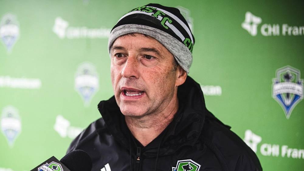 مساعد مدرب سياتل يستهين بأوكلاند: "أتمنى مواجهة الأهلي ذو القاعدة الجماهيرية الكبيرة على اللعب ضد فريق سنهزمه 5-0"