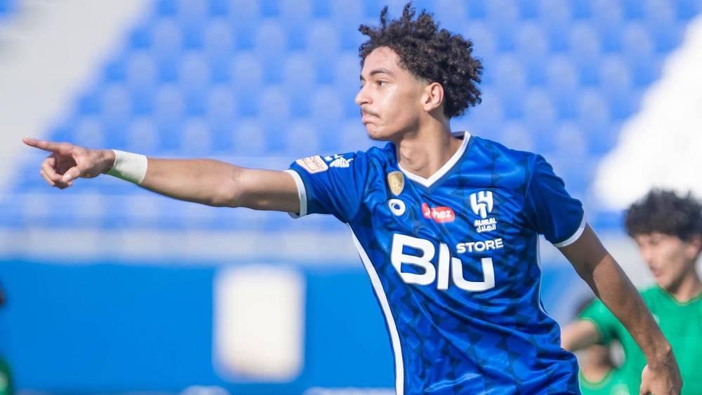 كريم أشرف (لاعب الهلال السعودي): "مواجهة الوداد ستكون صعبة لأن عاملي الأرض والجمهور سيكونان لصالح المنافس"