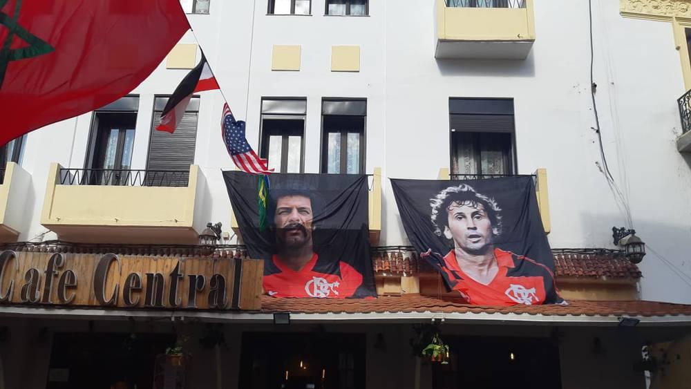 أنصار فلامينغو يصنعون "الحدث" في مدينة طنجة قبل مواجهة الهلال السعودي