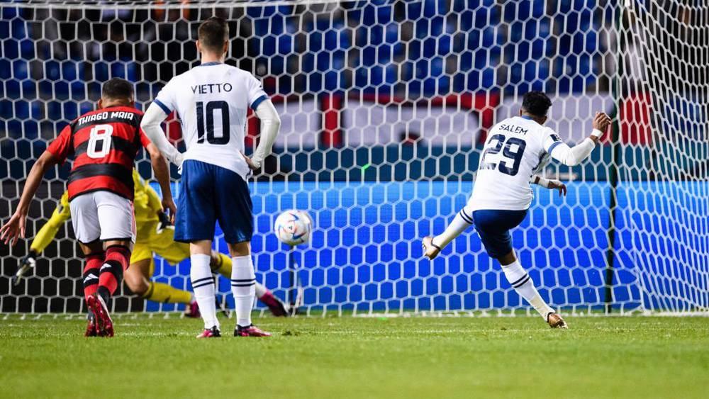 "الموندياليتو"/ الهلال يحرز هدفا في "الوقت الإضافي" وينهي الشوط الأول متقدما على فلامينغو (2-1)