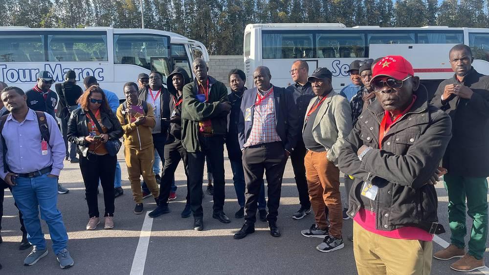 وفد من الإعلاميين الأفارقة يقوم بزيارة أكاديمية نادي الرجاء الرياضي