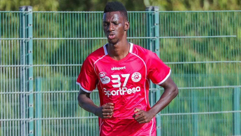 سيمبا التنزاني يفتقد خدمات لاعب وسطه "ساديو كانوتي" أمام الرجاء في عصبة الأبطال