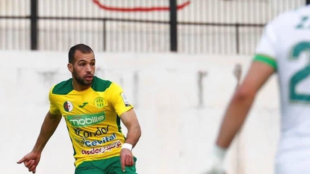 بوخنشوش (لاعب شبيبة القبائل): "الفوز على الوداد حامل اللقب شرفٌ لنا وهم بمثابة إخوة بالنسبة إلينا"