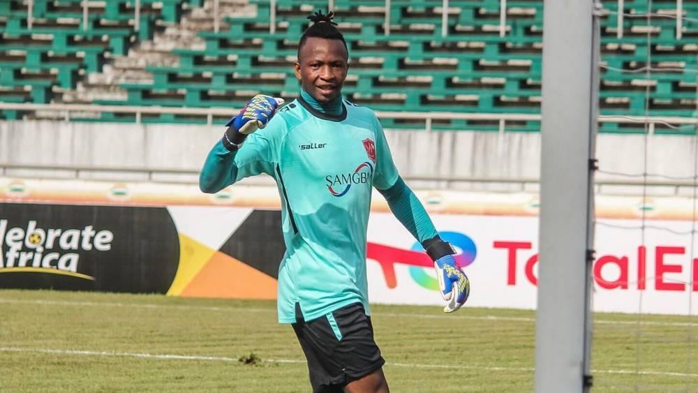 موسى بانبان (حارس حوريا الغيني): "الرجاء أحرز 8 أهداف في مبارتين وسنحاول ألا تهتز شباكنا أمامه"