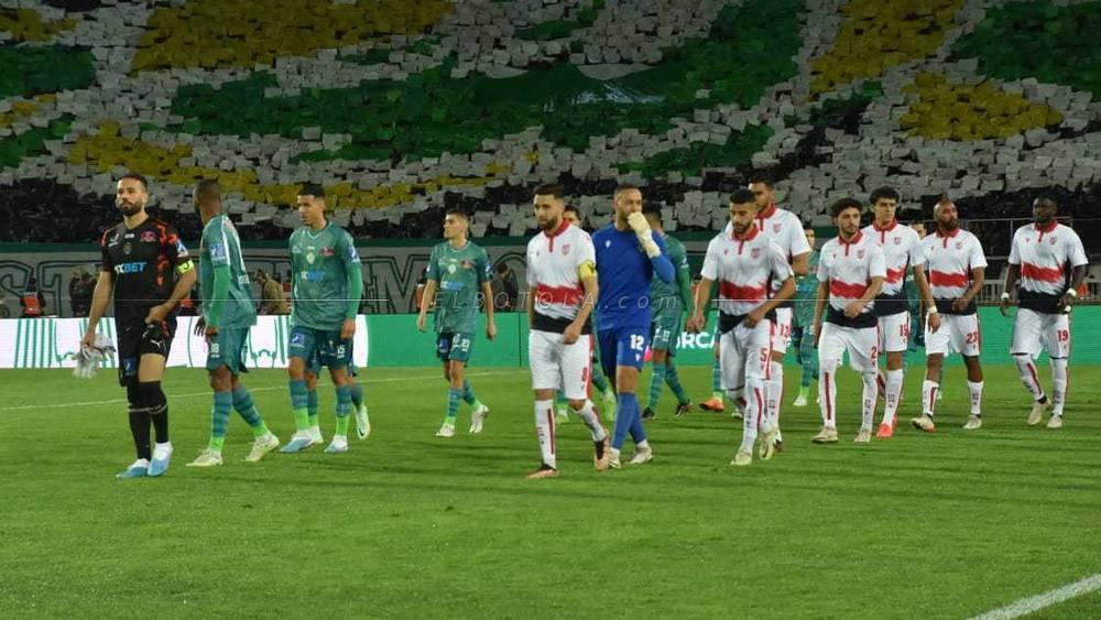 منخرطو الرجاء يحتجون على الأداء التحكيمي لزوراق في مباراة ا. تواركة ويطالبون الجامعة بحكام أجانب لا يخافون من عقوبات المديرية