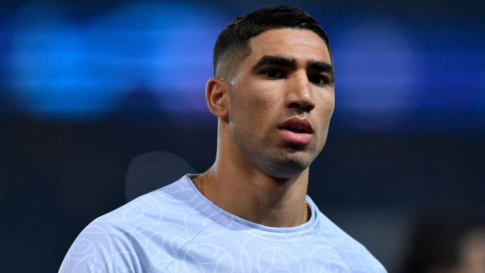 أشرف حكيمي يغيب عن قائمة باريس سان جيرمان المستدعاة لمباراة أولمبيك مارسيليا