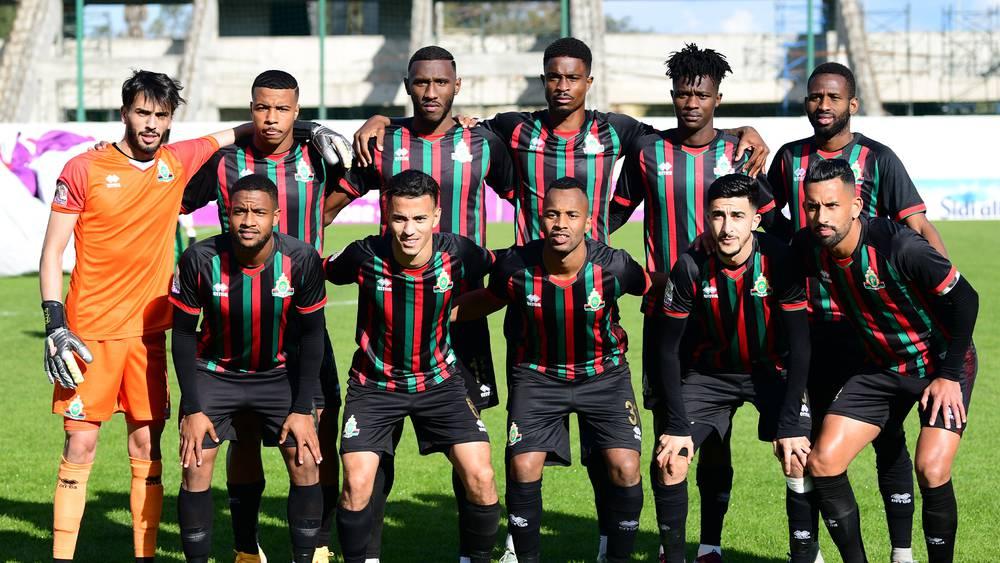 قائمة الجيش الملكي لمباراة فيوتشر.. غياب النفاتي وحضور باقي اللاعبين يتقدّمهم إيكمان وسليم