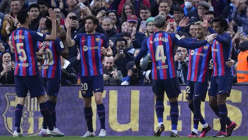 برشلونة يفوز على فالنسيا (1-0) ويبتعد بصدارة "الليغا" بفارق 10 نقاط عن ريال مدريد
