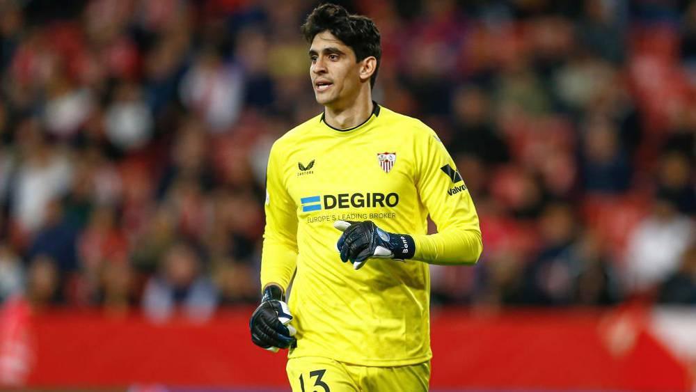 بونو: "أتطلع دوما للتطور أكثر كلاعب كرة قدم.. الدوري الأوروبي مهم لنا وسنحاول الفوز غدا على فنربخشة"