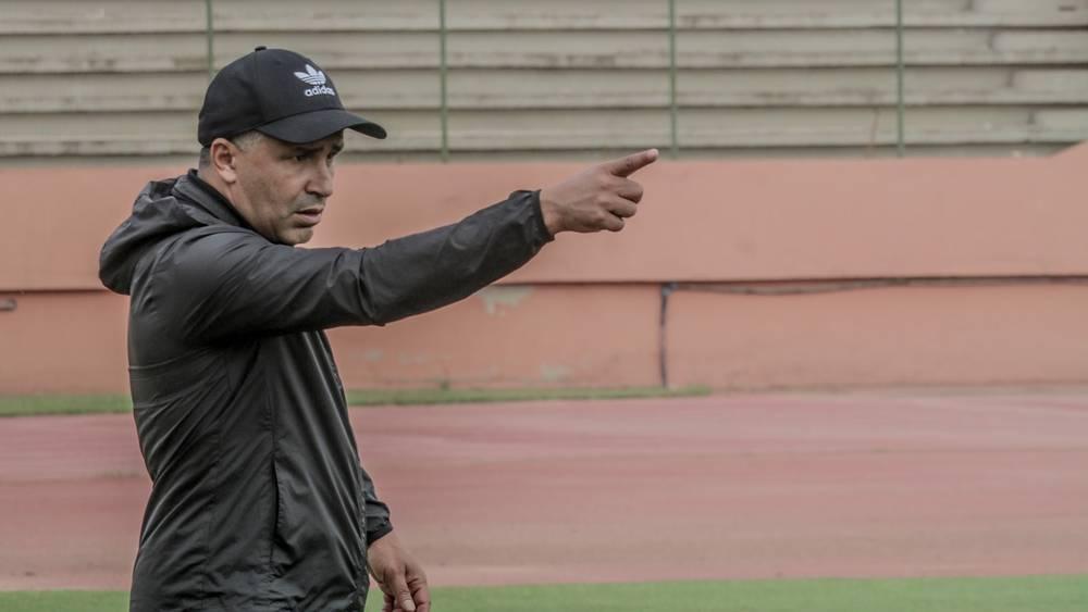 المباركي: "استقدمنا لاعبين لم يقدموا الإضافة لشباب السوالم.. بعضهم يريد فقط تسجيل اسمه مع فريق في القسم الأول"