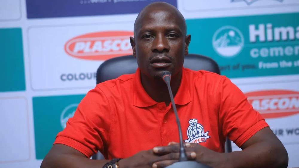 رسميا/ فايبرز الأوغندي يعين أليكس إيسابيريي خلفا لروبيرتو بيانكي قبل 6 أيام من مواجهة الرجاء في عصبة الأبطال