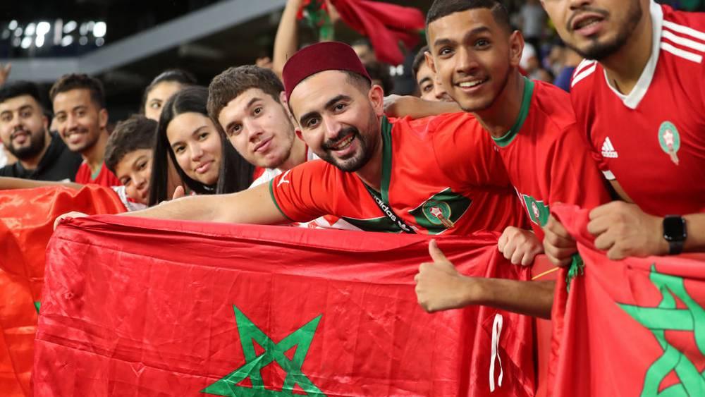 اللجنة المنظمة لمباراة المغرب والبيرو الودية تؤكد سماحها للجماهير بتناول الإفطار في الملعب قبل انطلاق المقابلة