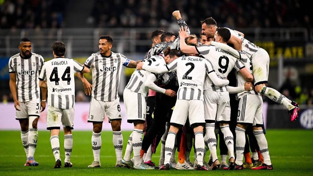 "السيري أ"/ يوفنتوس يهزم الإنتر ويترك نابولي يغرد وحيدا في الصدارة بفارق 19 نقطة عن لاتسيو