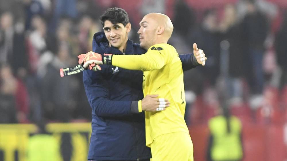 دميتروفيتش يرفض اللعب مع صربيا من أجل تحسين وضعه في إشبيلية ومحاولة انتزاع "الرسمية" من بونو