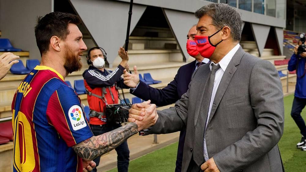 لابورتا: "عليَّ إيجاد طريقة لإصلاح العلاقة بين ميسي وبرشلونة"