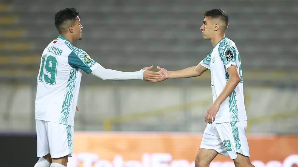 الرجاء يستعيد خدمات المكعازي بعد تعافيه من الإصابة