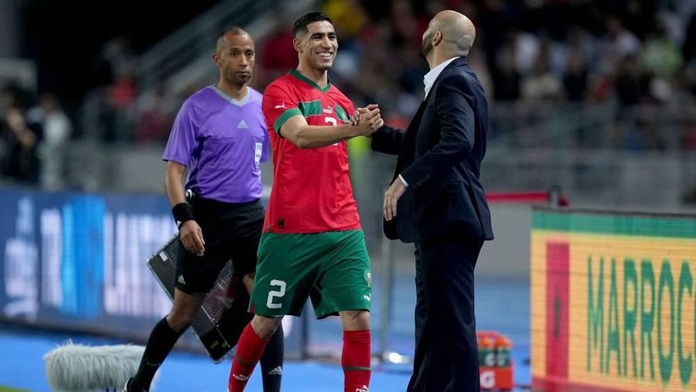 حكيمي بعد الانتصار على البرازيل: "أجواء مذهلة يوم أمس في طنجة.. شكرا المغرب ونحن نحبكم"