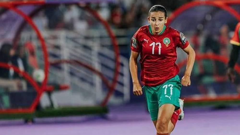 بيدروس يستدعي لاعبة الجيش الملكي حنان أيت الحاج للانضمام إلى معسكر المنتخب المغربي النسوي