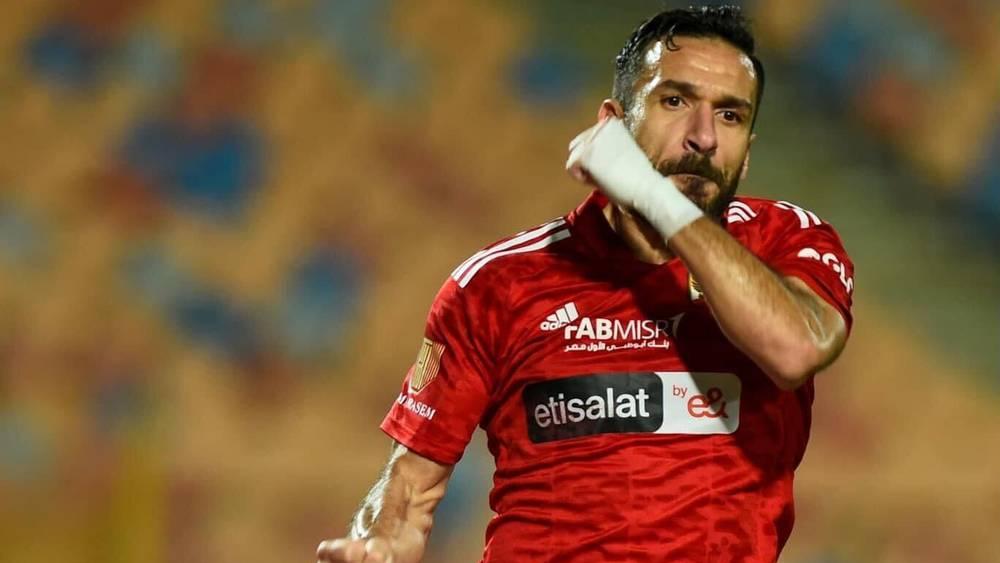 علي معلول (لاعب الأهلي): "سنستعد لمواجهة الرجاء بشكل خاص وهدفنا إسعاد جماهيرنا"