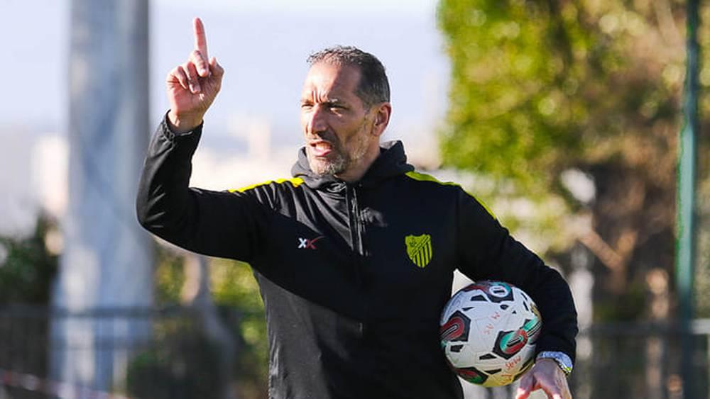 بنعسكر: "لايمكننا منافسة الوداد والرجاء والجيش على لقب البطولة بفريق شاب وإن كنت أنا مصدر الخلل في الماص فسأغادر"