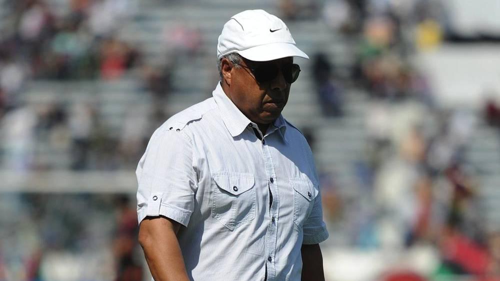 فاخر: "لو لم يكن لدي أمل في عودة أولمبيك خريبكة إلى مكانته الصحيحة لم أكن لأتواجد على رأس العارضة الفنية للفريق"