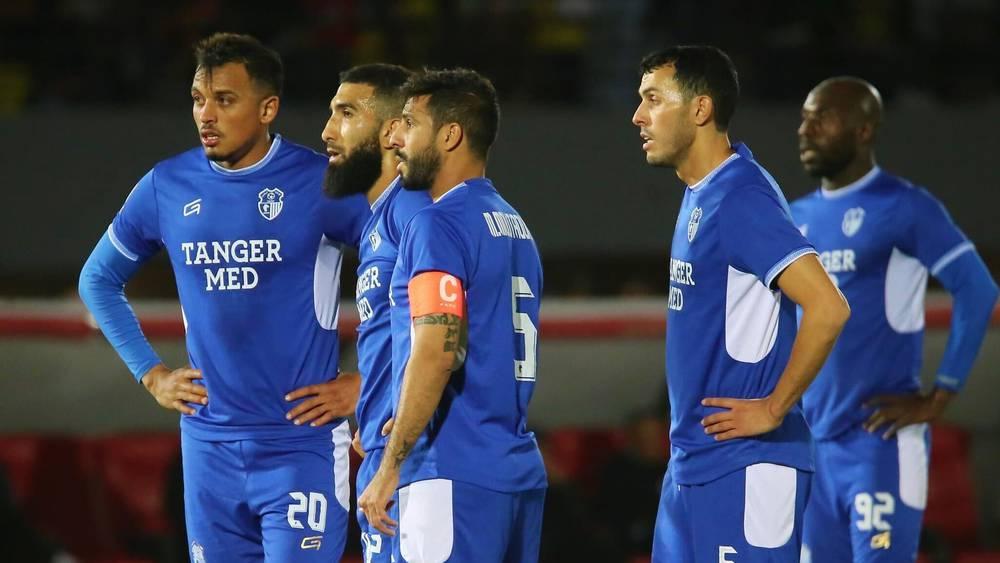 تشكيلة ا. طنجة أمام الوداد.. الطير يعتمد على أسمائه المعتادة بقيادة متولي والمودن