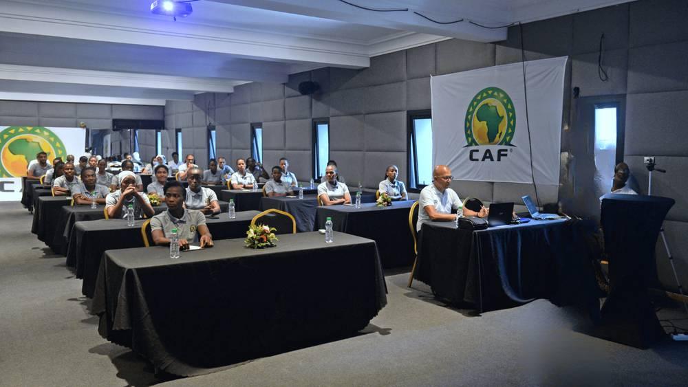 CAF - Les arbitres marocains se préparent pour les quarts