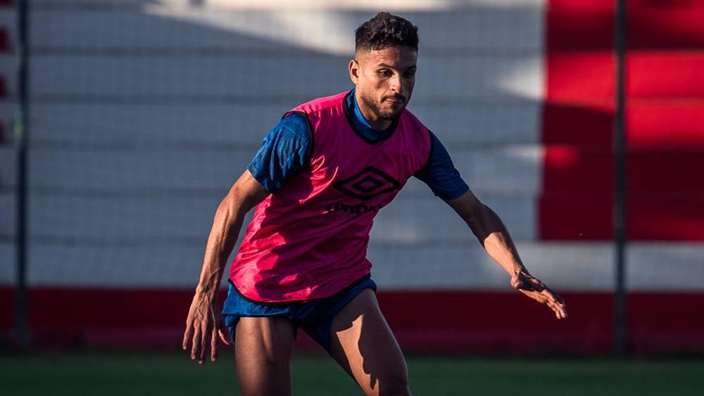 أوك واللافي وخنوس وفرحان أبرز غيابات الوداد أمام سيمبا التنزاني