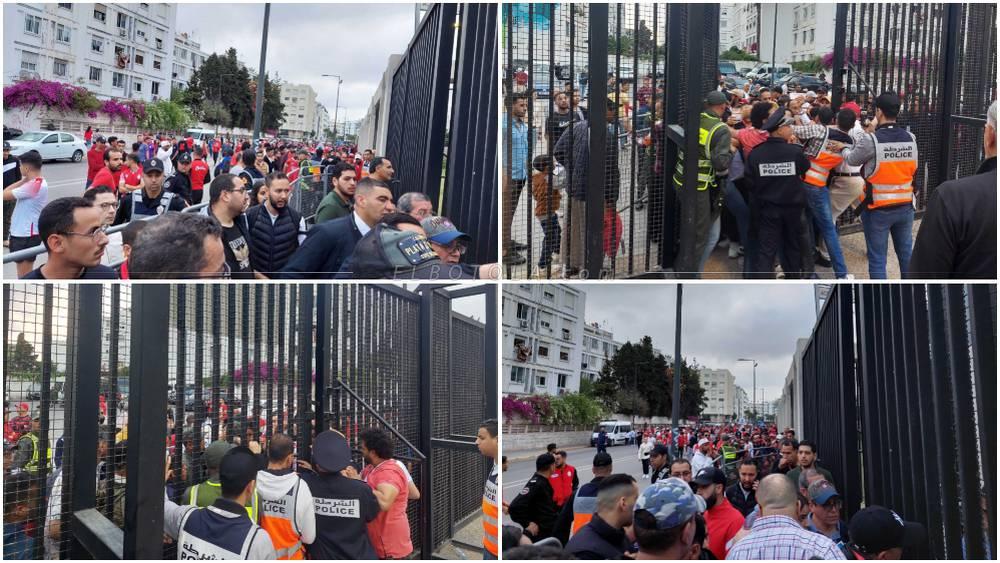 مسؤول بشركة "كازا إيفنت" كاد يتسبب في كارثة بأحد بوابات ملعب محمد الخامس