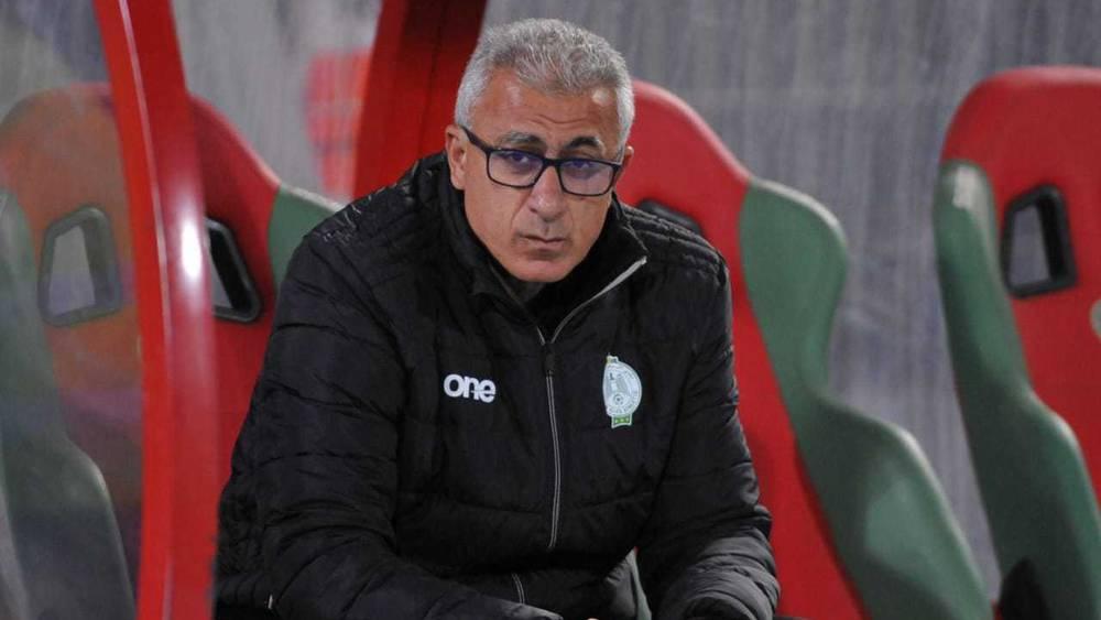 تشكيلة الرجاء أمام المغرب الفاسي.. لكبيّر يعتمد على بولكسوت منذ البداية وخط هجوم مكون من خابا والزرهوني وبوزوق