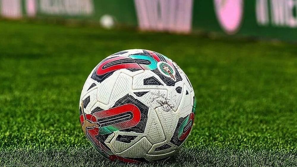 البطولة الاحترافية/ الجولة الـ25 تتواصل اليوم بإجراء مواجهتي المولودية أمام ا. طنجة وا. تواركة ضد الفتح الرياضي