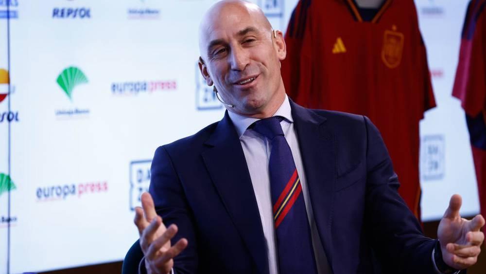 رئيس الاتحاد الإسباني: "ملف ترشحنا للمونديال رفقة المغرب والبرتغال قوي ومدروس ويحظى بدعم 'الكاف' و'اليويفا'"