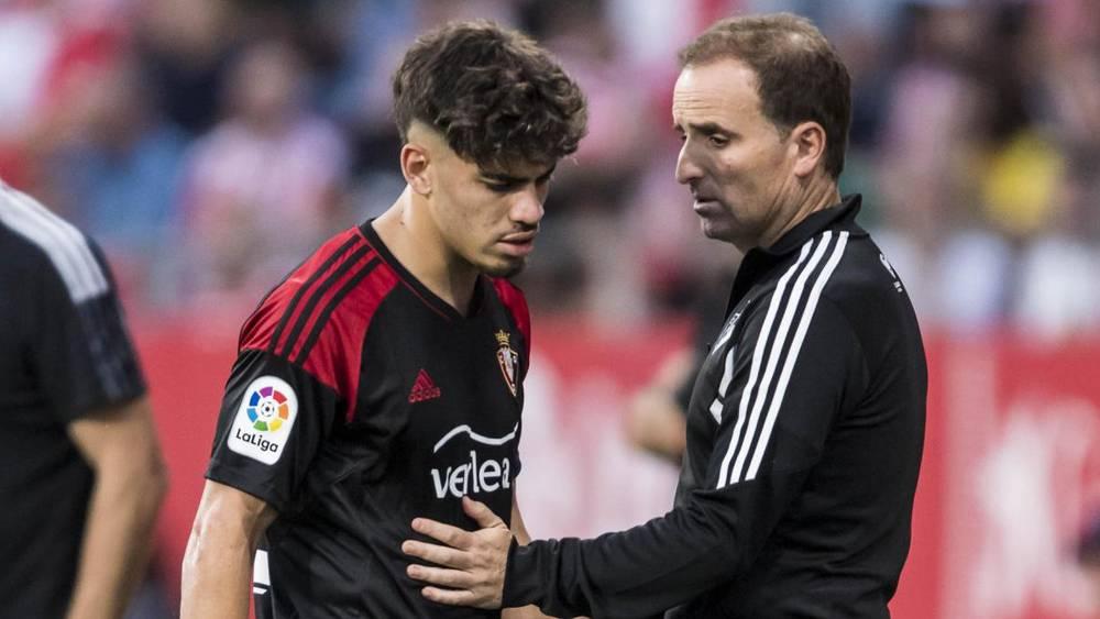 أراساتي مدرب أوساسونا: "ستكون مباراة العمر ومن المستحيل الفوز على ريال مدريد بـ 11 لاعبا فقط"