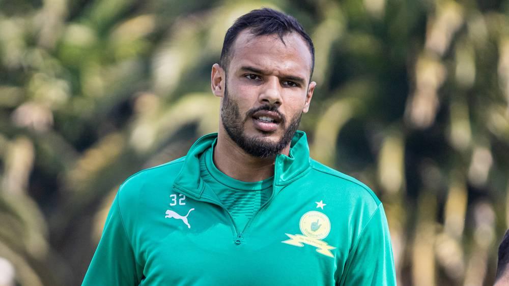 بوطويل: "جمهور الوداد الكبير والضغط الذي يمارسه هو العائق الوحيد الذي يتخوف منه سان داونز في مباراة يوم غد"