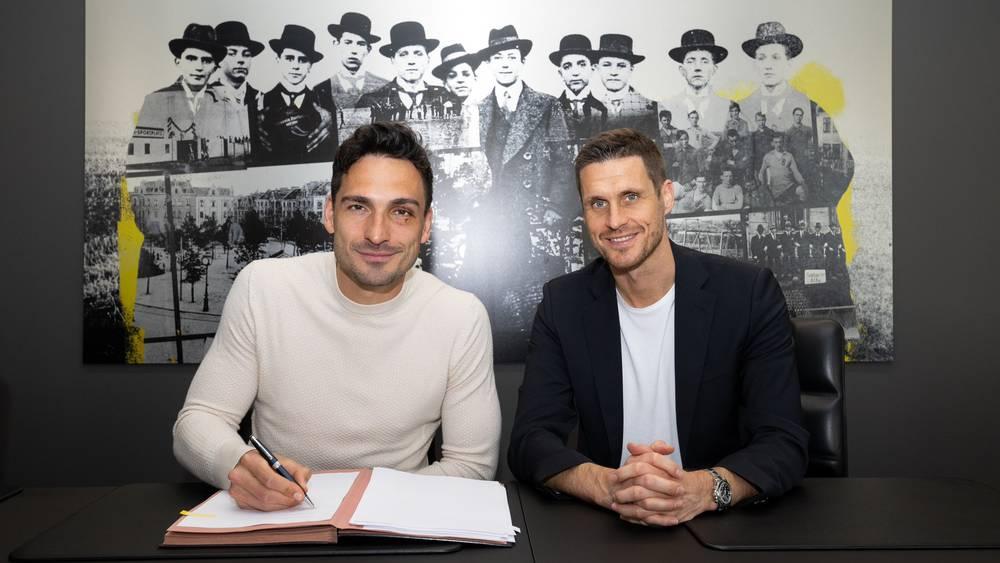 رسميا/ دورتموند يجدد عقد مدافعه ماتس هوملز لغاية 2024