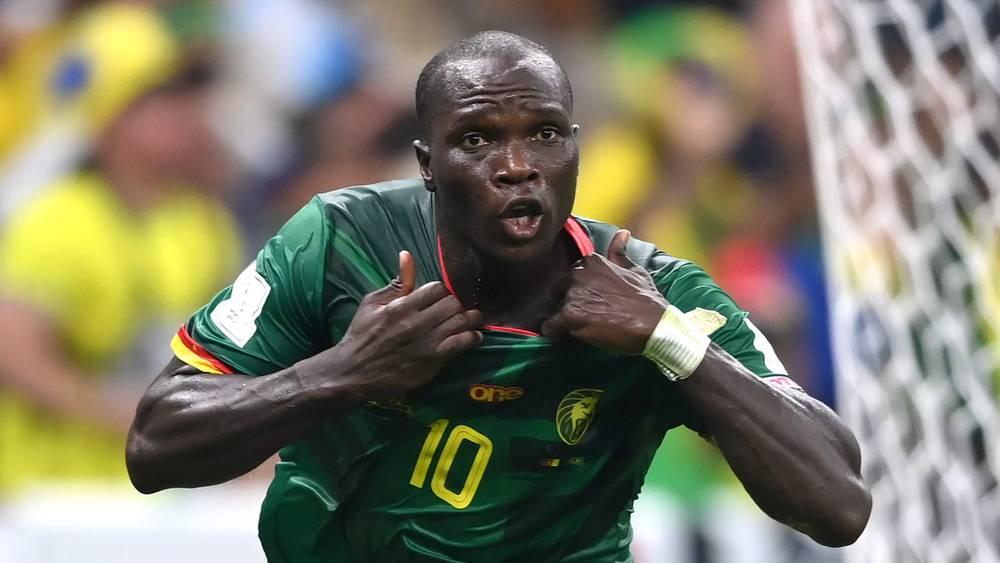 أبو بكر: "نحن السُّود لا يجب أن نبالغ في قضية العنصرية.. ما الذي سيأخذه منك شخص إذا ردَّد صوت القردة؟"